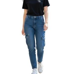 Universal Thread Women’s Boyfriend Cargo Jeans 0 Blue Med Wash Tapered High Rise